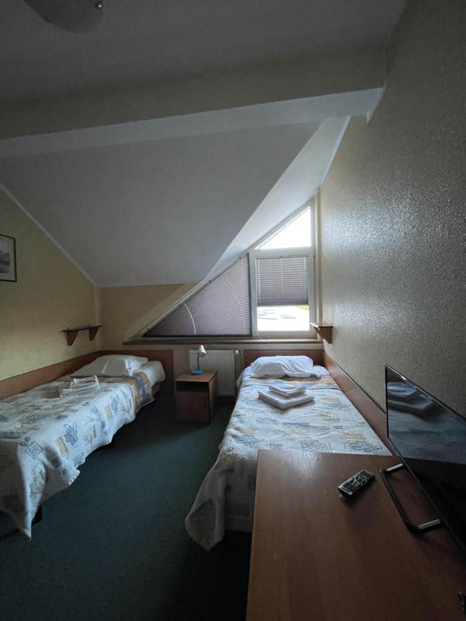 Hotel Sens Mierzyn  المظهر الخارجي الصورة