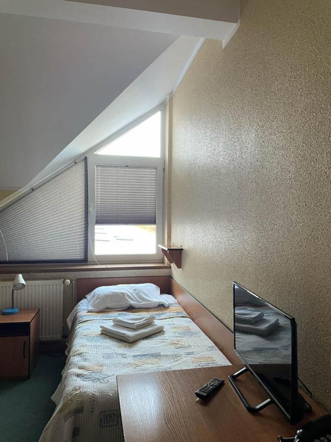 Hotel Sens Mierzyn  المظهر الخارجي الصورة