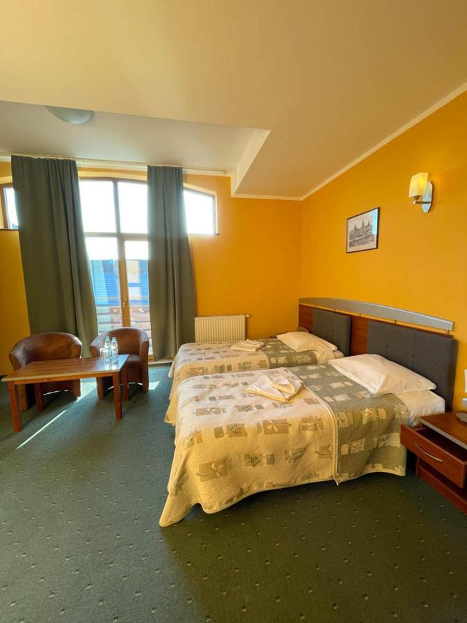 Hotel Sens Mierzyn  المظهر الخارجي الصورة