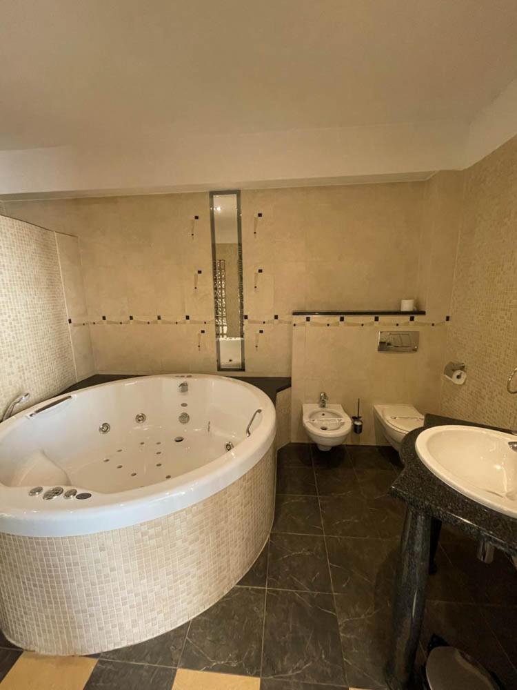Hotel Sens Mierzyn  المظهر الخارجي الصورة