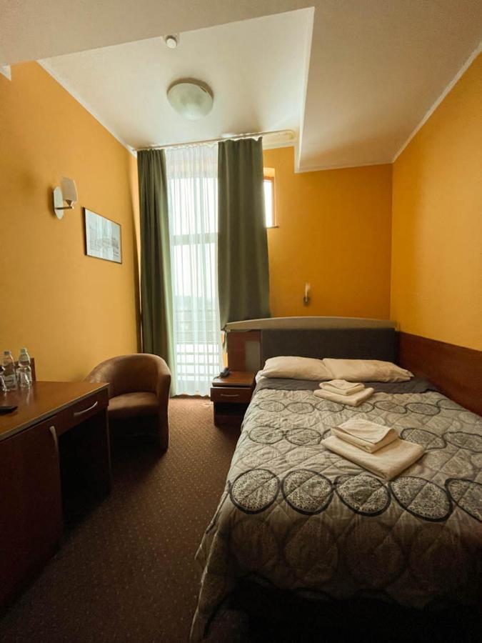 Hotel Sens Mierzyn  المظهر الخارجي الصورة