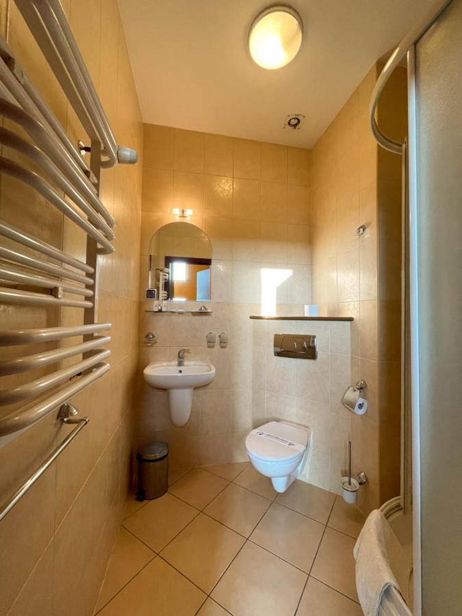 Hotel Sens Mierzyn  المظهر الخارجي الصورة